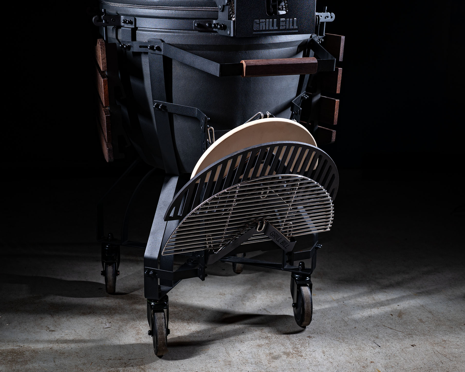 Grill Bill Pro III – XL Kamado BBQ 23.5"