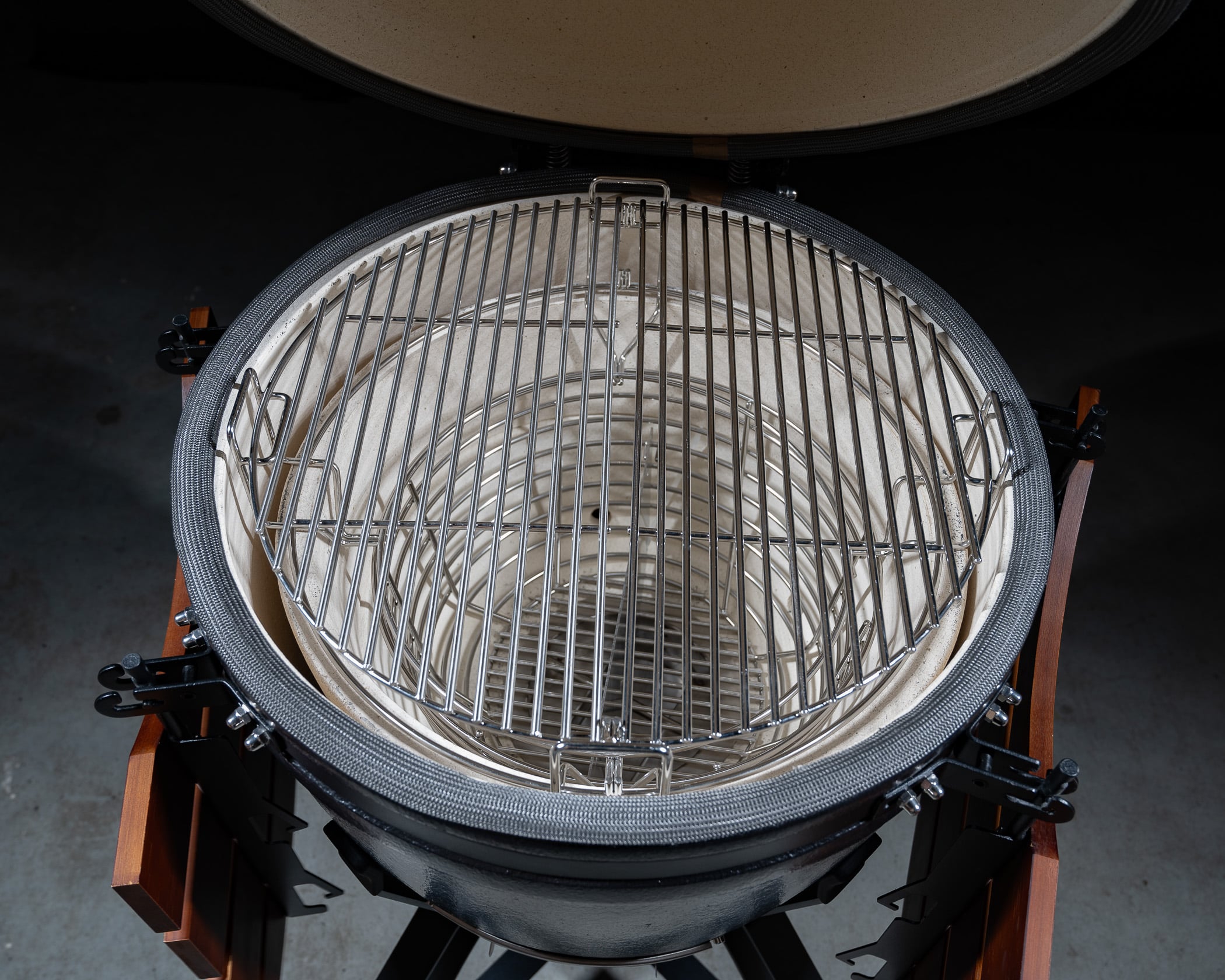 Large Kamado BBQ 21", Grill Bill Pro II - Solo