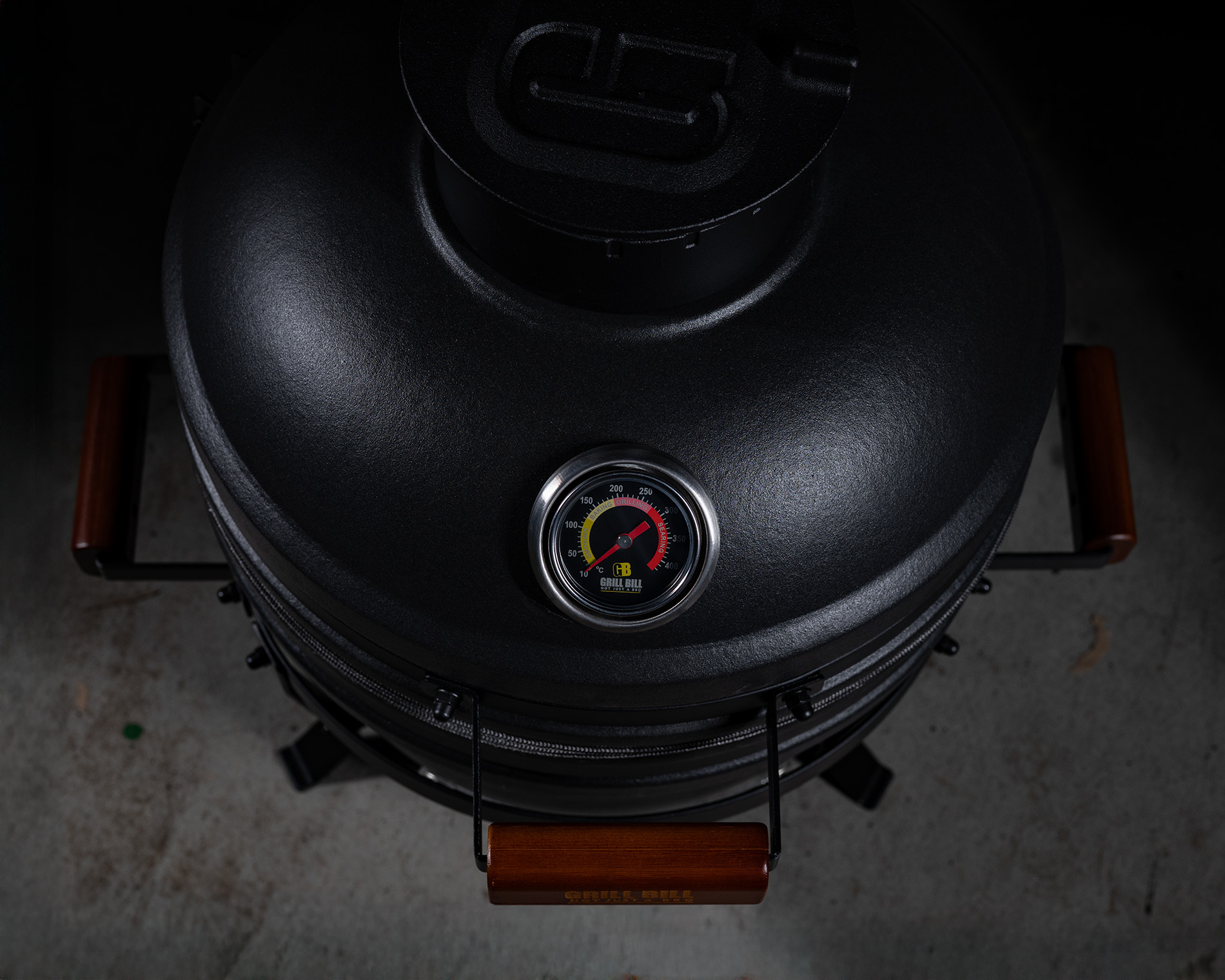 Grill Bill Pro III Medium Kamado BBQ 16"